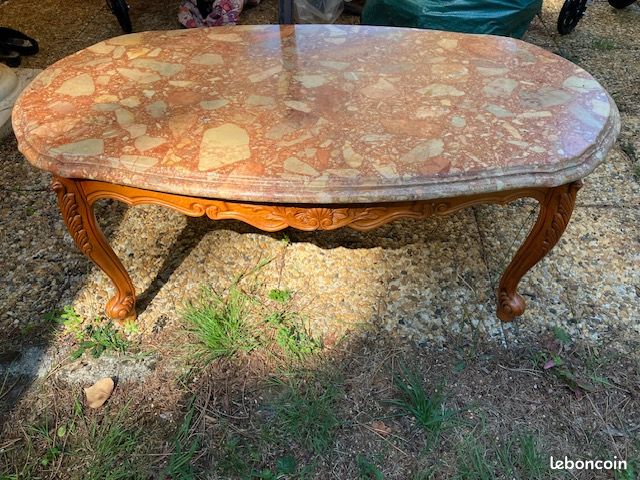 Table Basse Carrée Avec Plateau En Onyx Vert Et Finition En Noyer Par Modenese Luxury
