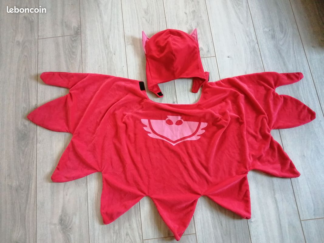 Costume cape rouge avec motif Bibou – 1 pièce 3–7 ans - Déguisement Costume cape rouge avec motif Bibou – 1 pièce 3–7 ans - Déguisement
