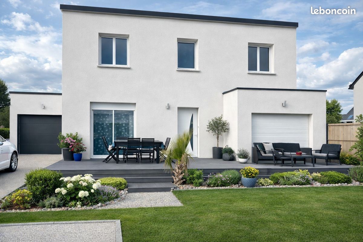 Maison 8 pièces 142 m² · à Locoal-Mendon · 142 m² · 449 000 €