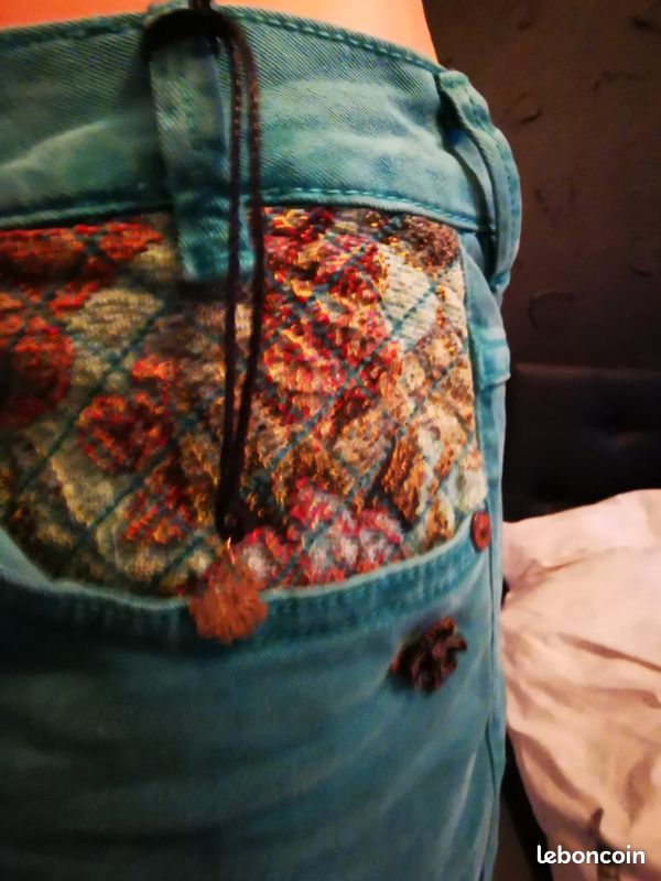 Très beau Jean's élastane (SCOTCH AND SODA) valeur 109 (image 4)