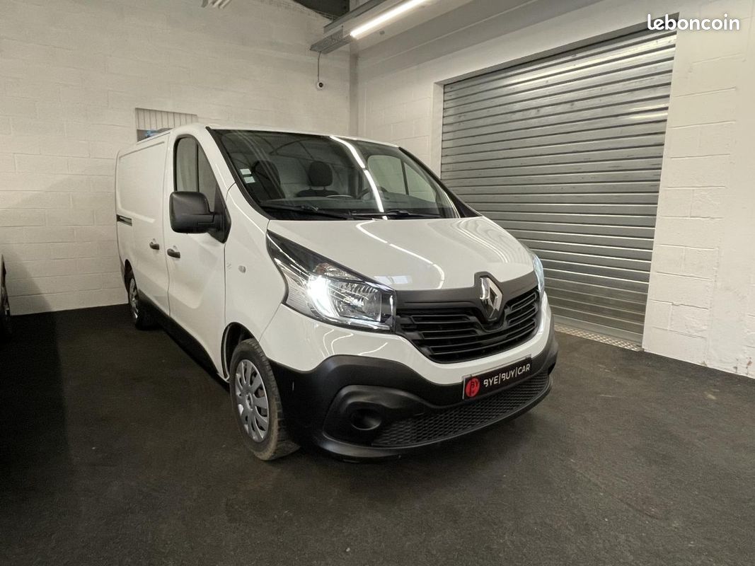 Renault master renault trafic vu fourgon 1.6 dci 120 1t2 l1h1 energy grand-confort (image 3)