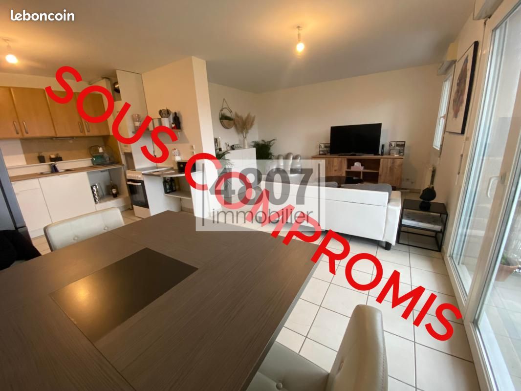 Appartement 2 pièces 48 m² · à La Roche-sur-Foron · 48 m² · 186 000 €