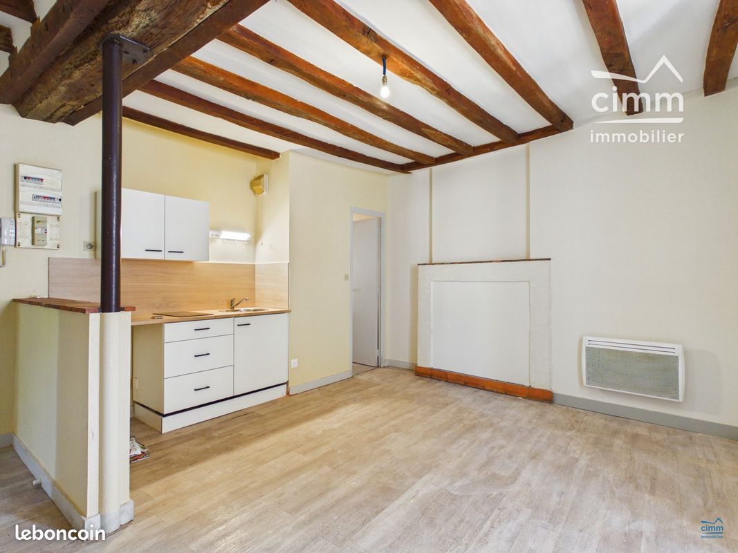 Appartement 1 pièce 34 m² · à Baugé-en-Anjou · 34 m² · 490 €/mois