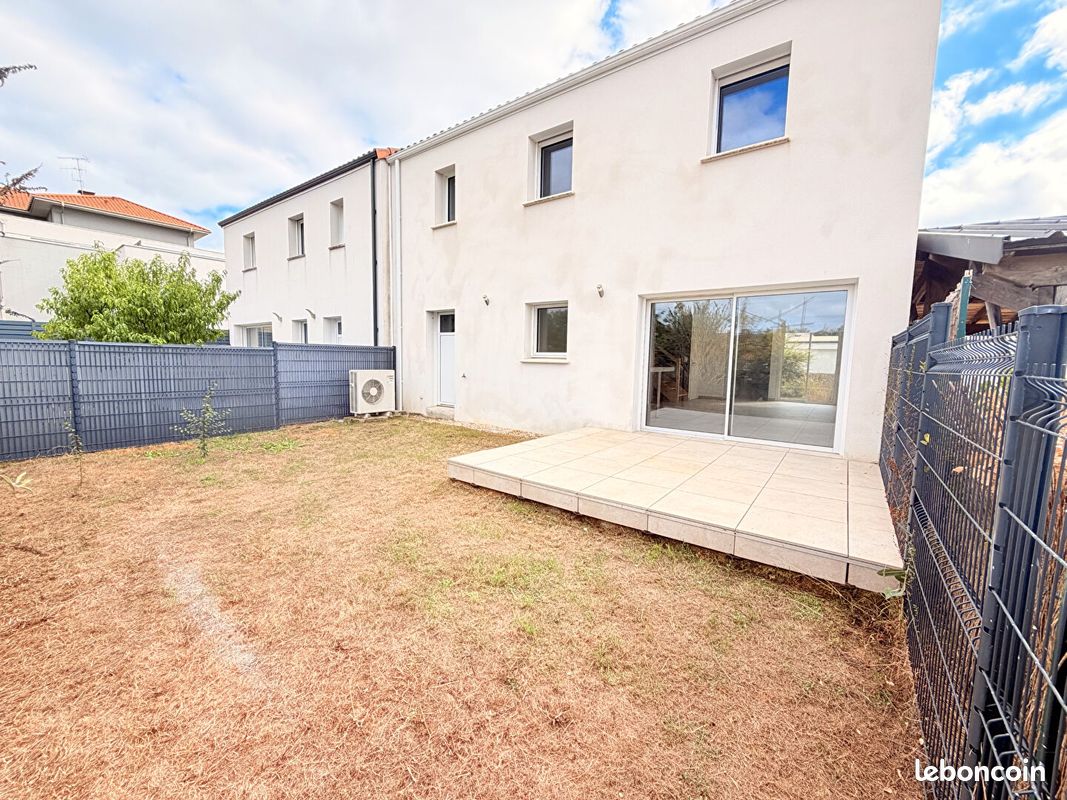 Maison 5 pièces 106 m² · à Rezé · 106 m² · 334 400 €