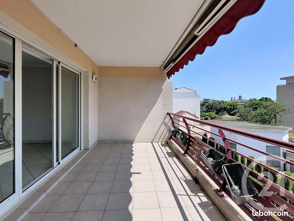 Appartement 3 pièces 79 m² · à Fréjus · 79 m² · 388 000 €