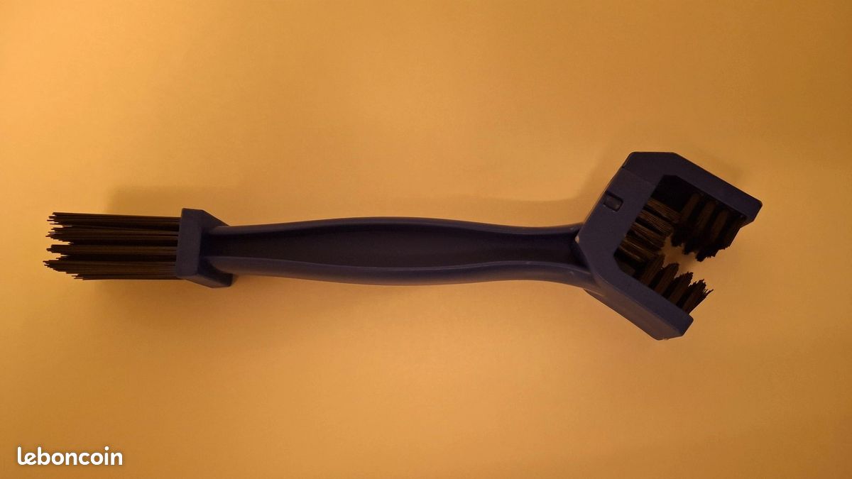 2 Brosses De Nettoyage Pour Chaîne De Moto - Universelles - Smartbomb - Bleues