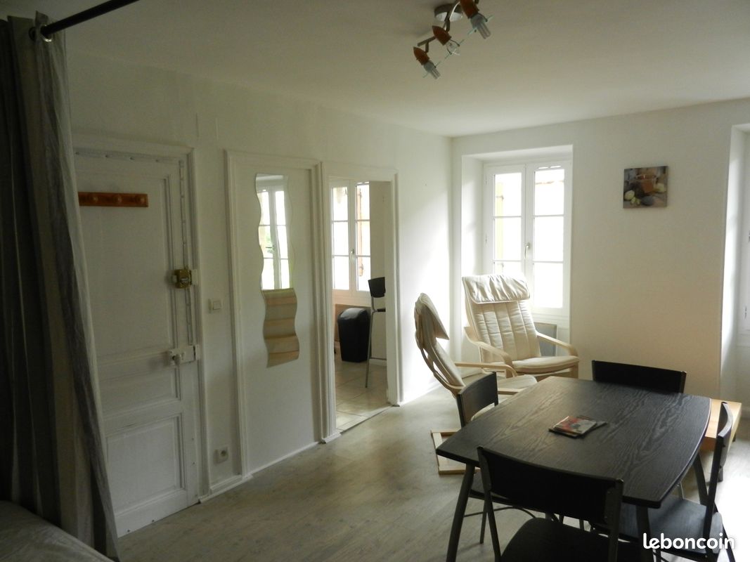 Appartement 1 pièce 24 m² · à Figeac · 24 m² · 400 €/mois