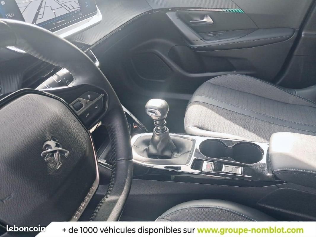 Peugeot 2008 BlueHDi 110 S&S BVM6 Allure Pack (image 14)