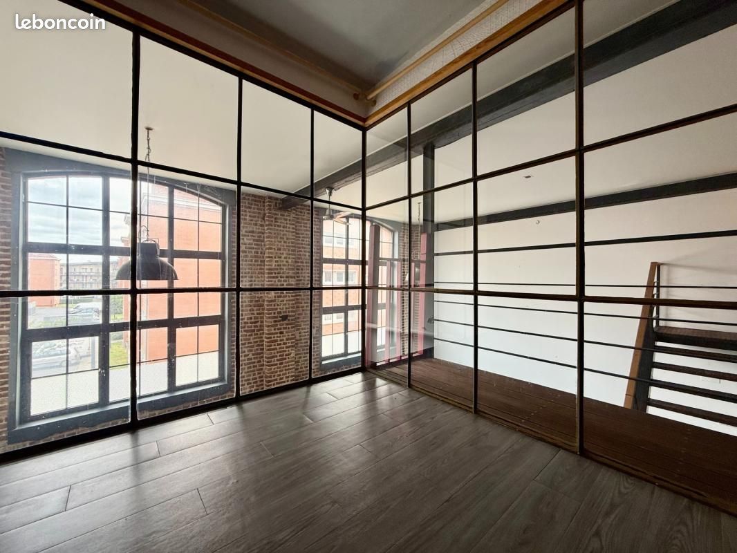 Appartement 3 pièces 131 m² · à Roubaix · 131 m² · 189 800 €