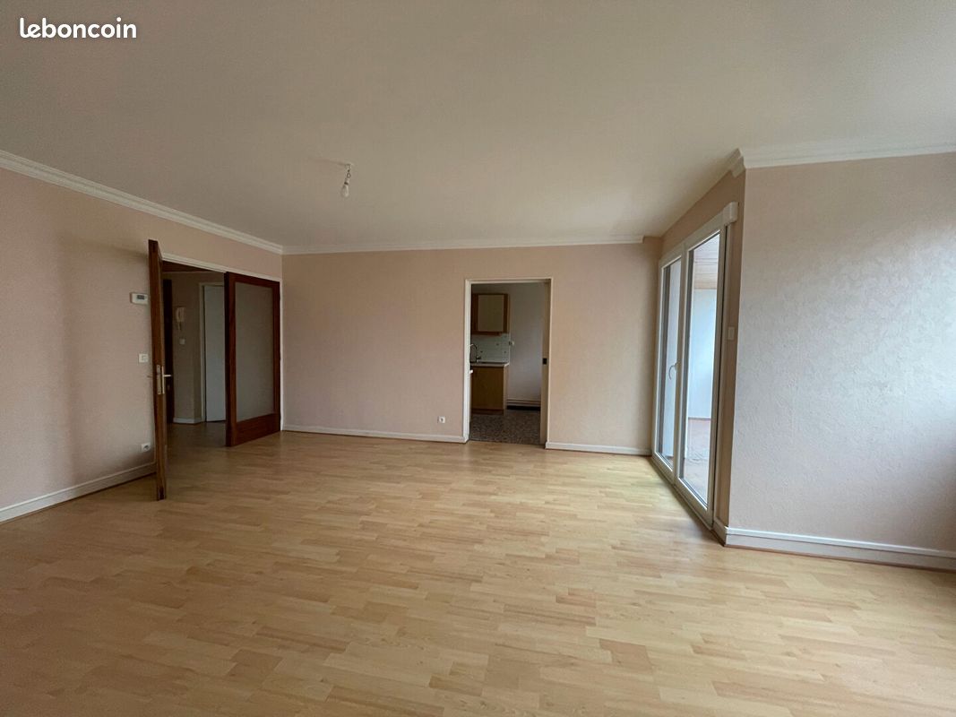 Appartement a louer vandoeuvre-les-nancy - 4 pièce(s) - 98 m2 - Surfyn