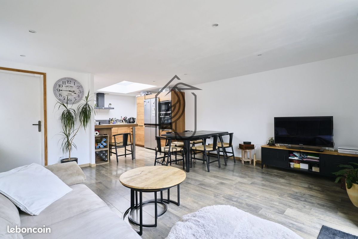 Maison 5 pièces 105 m² · à Baisieux · 105 m² · 330 000 €