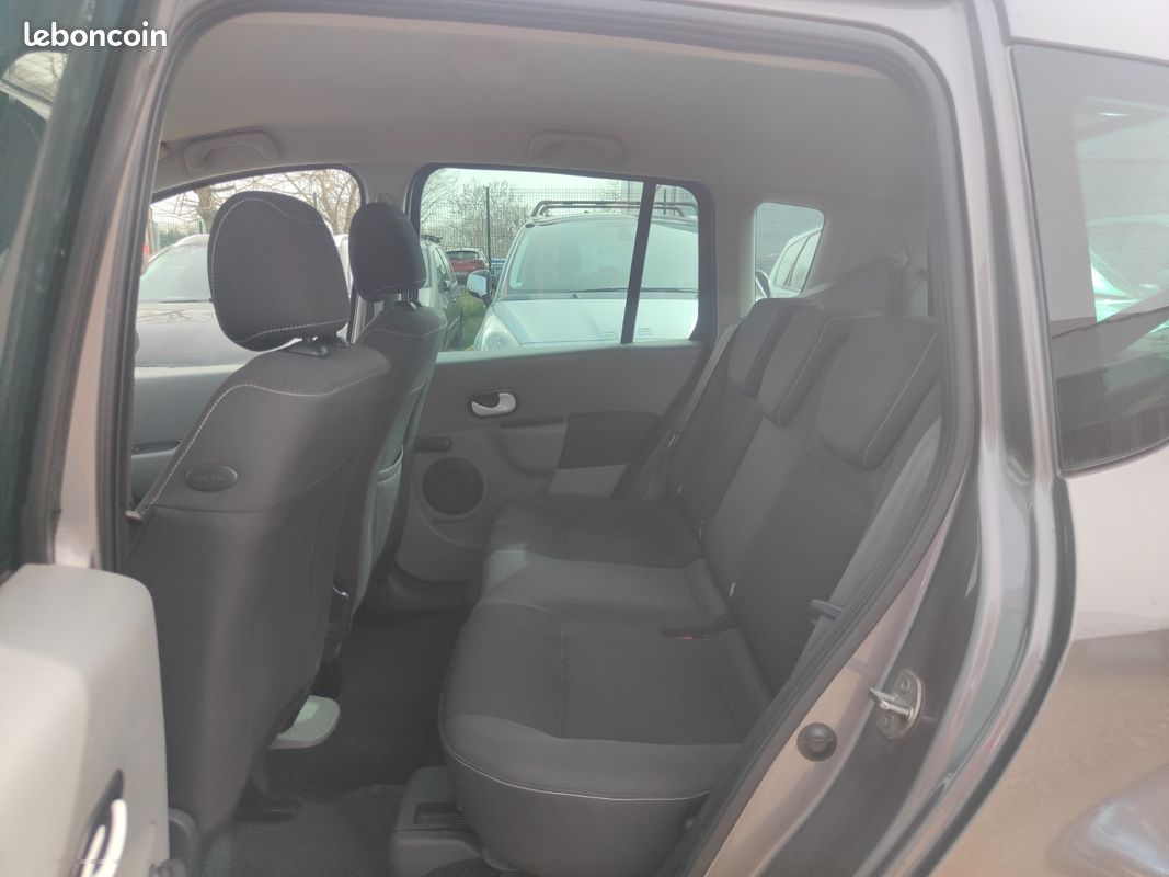 Renault GRAND MODUS 1.5 dCi 90 Dynamique * Première Main * REVISEE * GARANTIE (image 9)