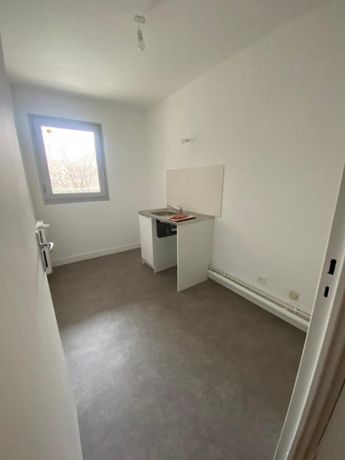 Appartement a louer  - 4 pièce(s) - 96 m2 - Surfyn