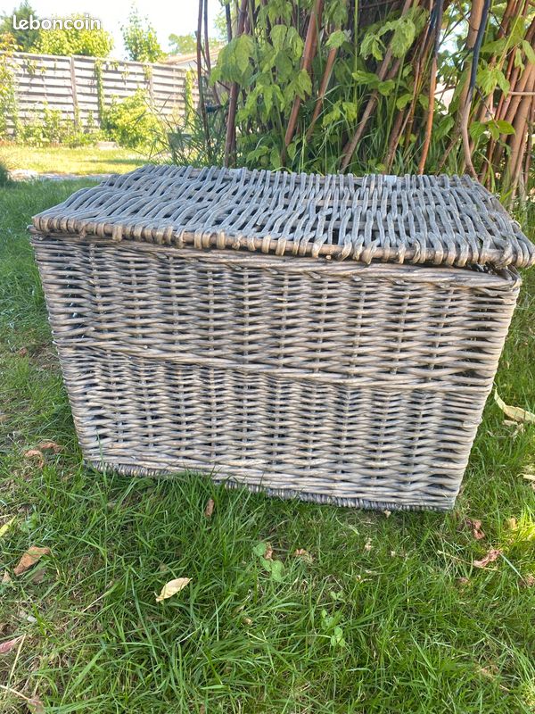 Panier en osier (image 1)