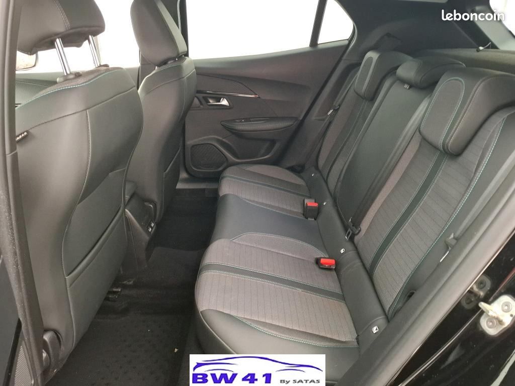 Peugeot 2008 BLUEHDI 130 S&S EAT8 ALLURE BUSINESS (image 9)