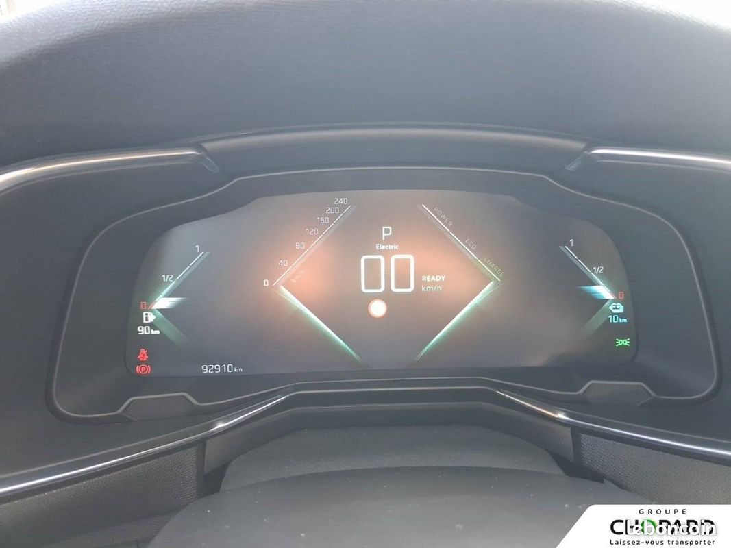 DS DS7 Crossback Hybride E-Tense 300 EAT8 4x4 Performance Line+ (image 18)