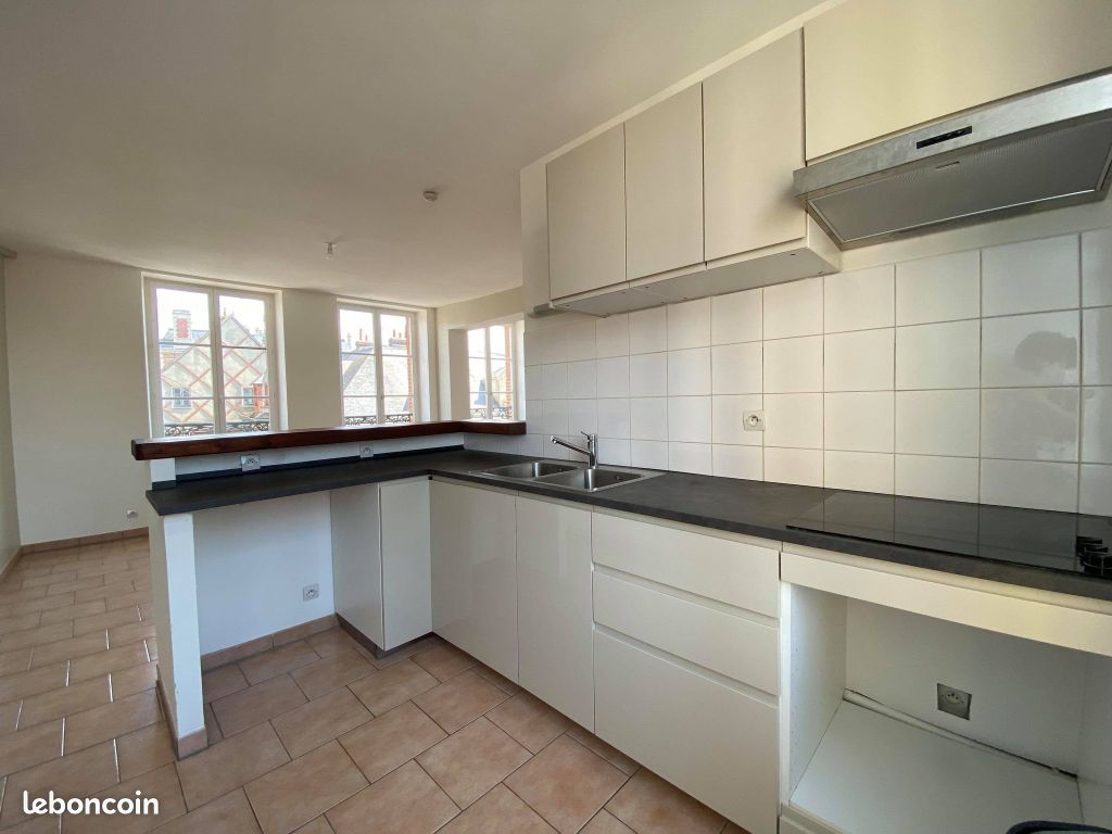 Appartement 3 pièces 57 m² · à L'Aigle · 57 m² · 570 €/mois