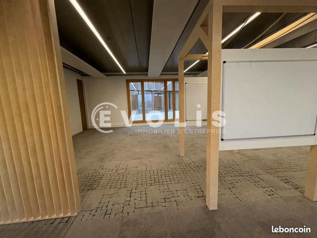 Bureaux 446 m² (image 15)