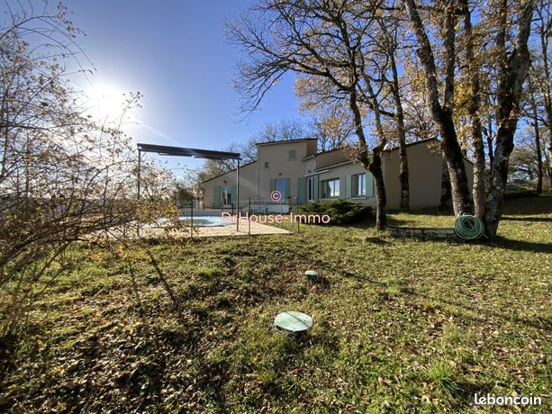 Propriété 5 pièces 128 m²