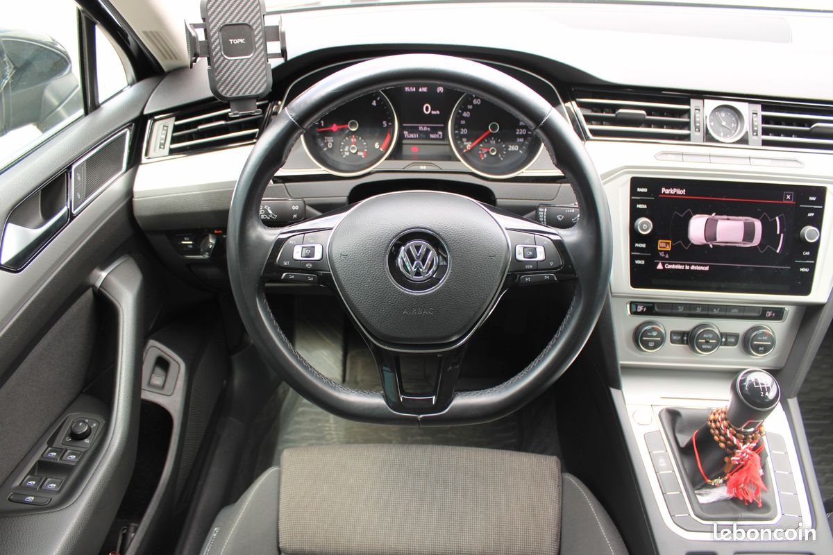 Volkswagen passat 2.0 tdi 150ch bluemotion connect - suivi complet - siège conducteur semi-électrique (image 17)