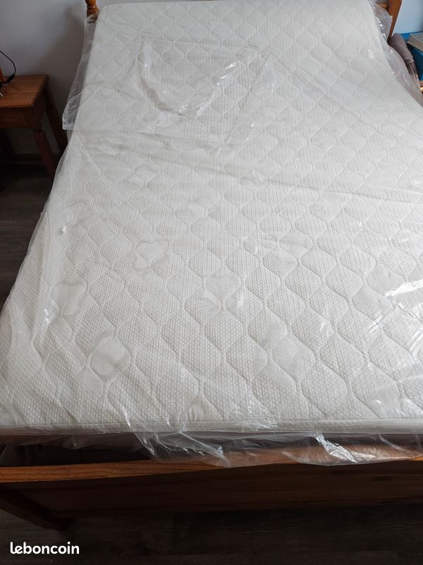 Matelas pour 1 lit pavillon camping car encore dans son emballage jamais utilisé (image 1)
