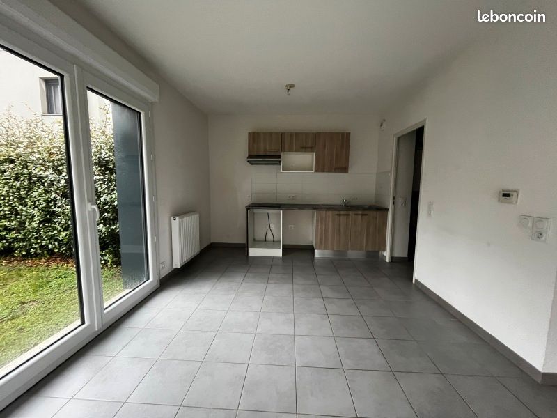Maison 3 pièces 64 m² · à Sallebœuf · 64 m² · 818 €/mois