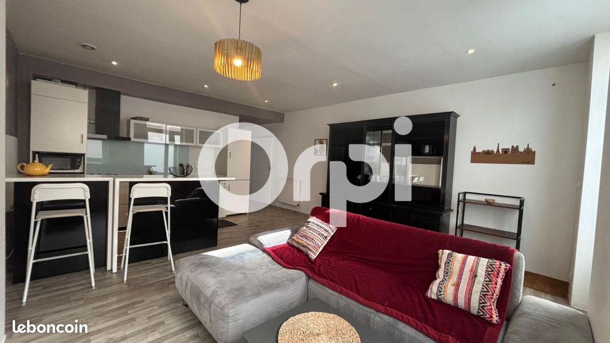 Appartement 2 pièces 60 m² · à Saint-Étienne · 60 m² · 550 €