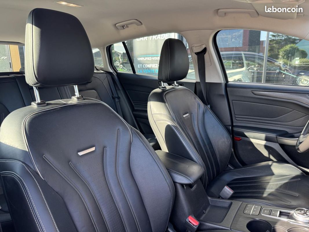 Ford focus sw - vignale 2.0 eco blue 150ch - affichage tete haute - sieges chauffants - regulateur de vitesse (image 12)