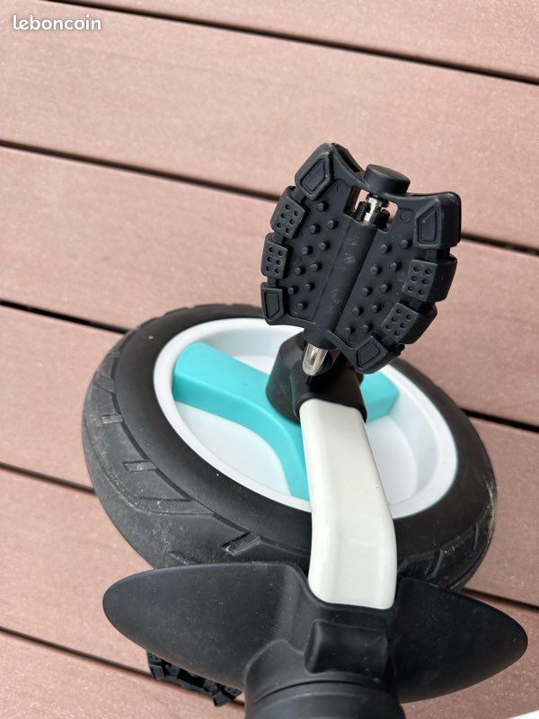 Tricycle Évolutif OLYSPM 4 En 1 - Draisienne Et Vélo Enfant Pliable - Pour 1 à 6 Ans