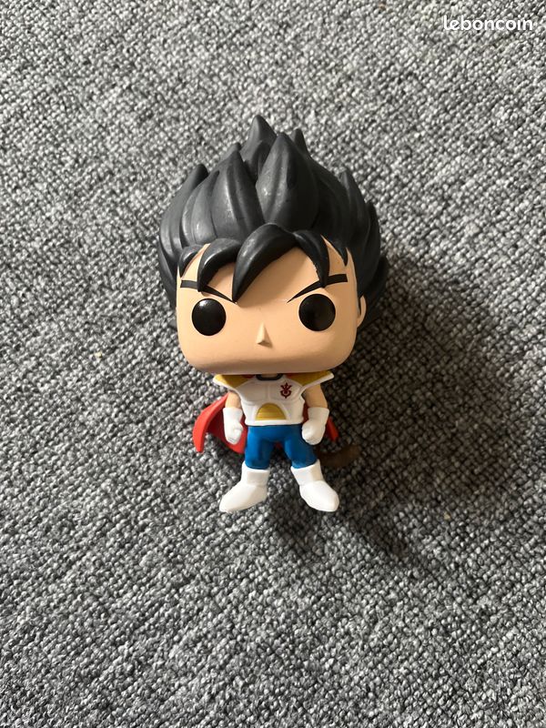 Figurine pop végéta (image 1)