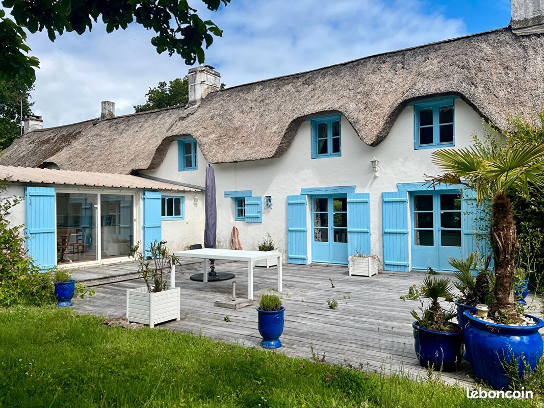 Maison 10 pièces 184 m² · à Saint-Lyphard · 184 m² · 477 750 €