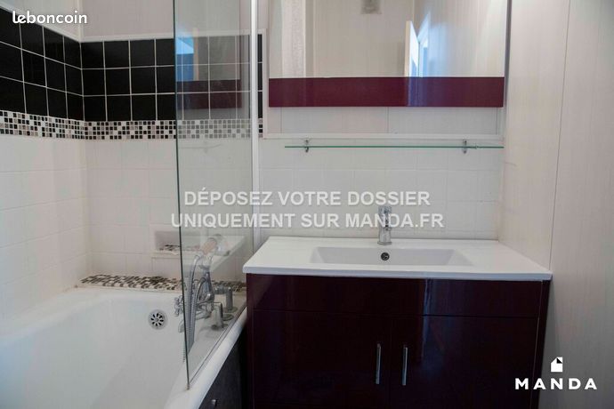 https://img.leboncoin.fr/api/v1/lbcpb1/images/07/57/06/075706414bb33d4e6878d9a4d5792ecec3bfc503.jpg?rule=ad-image