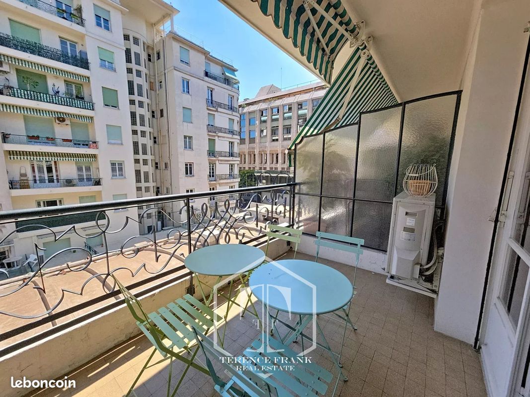Appartement 3 pièces 77 m² · à Nice · 77 m² · 615 000 €