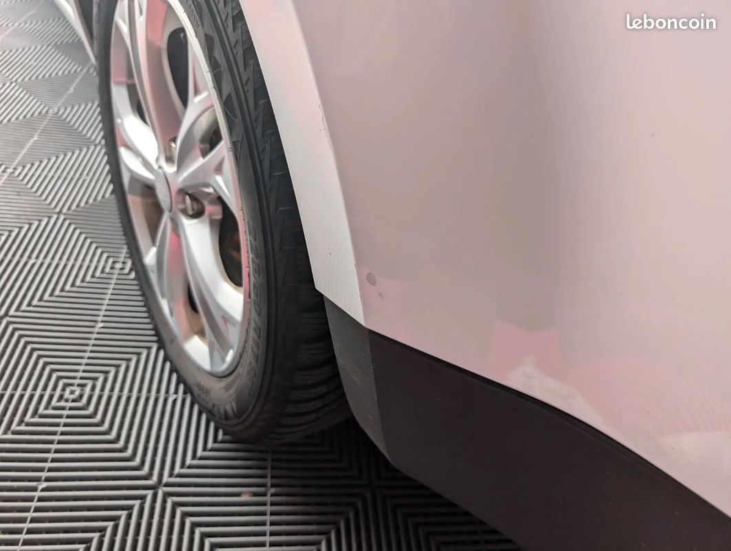 FORD GALAXY II 2.2 TDCI 200 FAP Titanium 7 places (image 49)