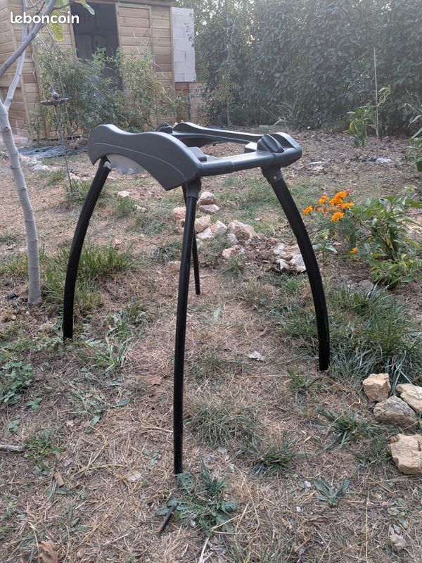Pieds barbecue Weber (image 3)