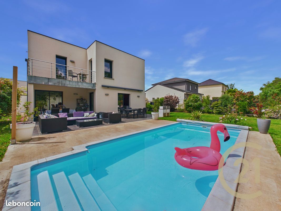 Maison 7 pièces 140 m² · à Marly · 140 m² · 535 000 €
