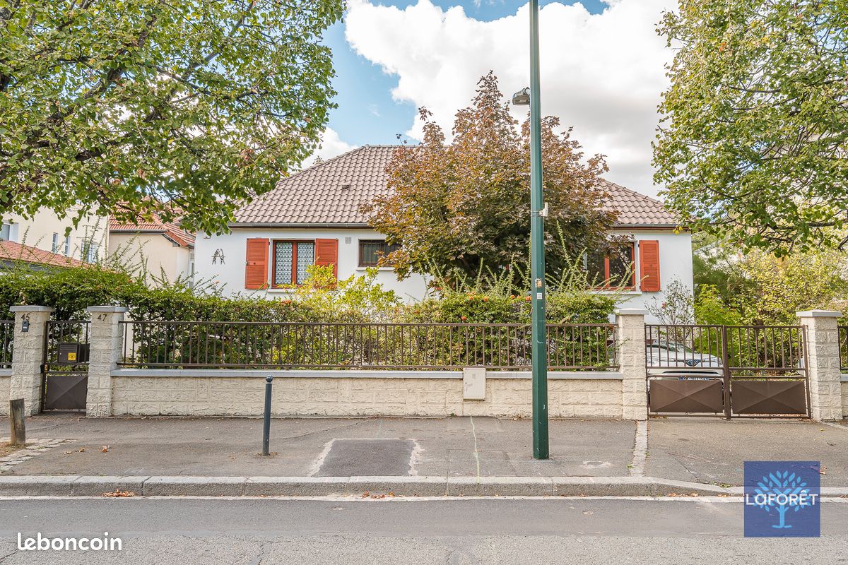 Maison 6 pièces 100 m² · aux Pavillons-sous-Bois · 100 m² · 450 000 €