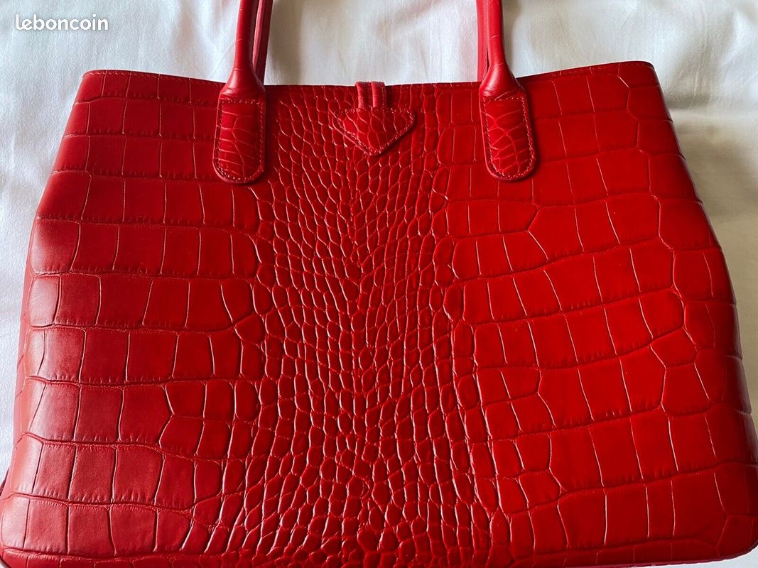 Sac à main Longchamp cuir rouge effet crocodile Accessoires