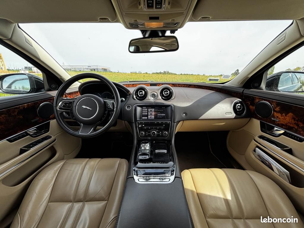 JAGUAR XJ Courte - 3.0 D V6 - 275ch - BVA 8 - Luxe Premium Phase 1 - Garantie 12 mois (image 7)