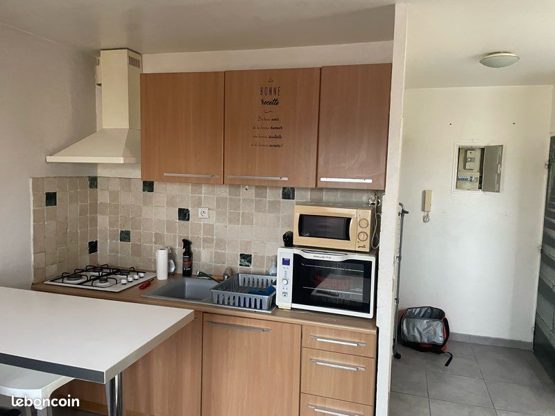 Appartement 2 pièces 30 m² · à Six-Fours-les-Plages · 30 m² · 580 €/mois
