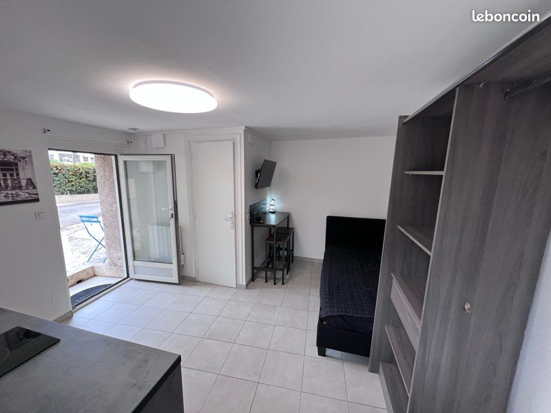 Appartement 1 pièce 15 m² · à Nice · 15 m² · 700 €/mois