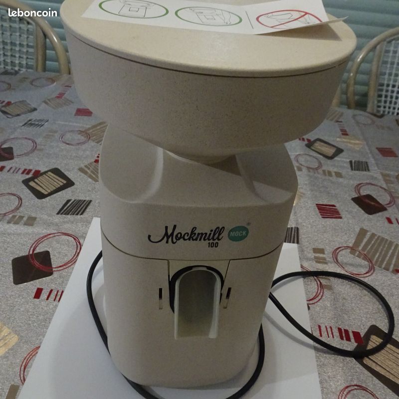 Wolfgang Mockmill 100 Mockmill 200, Moulin Farine Familial En Plastique Végétal Grain Mill On Sale