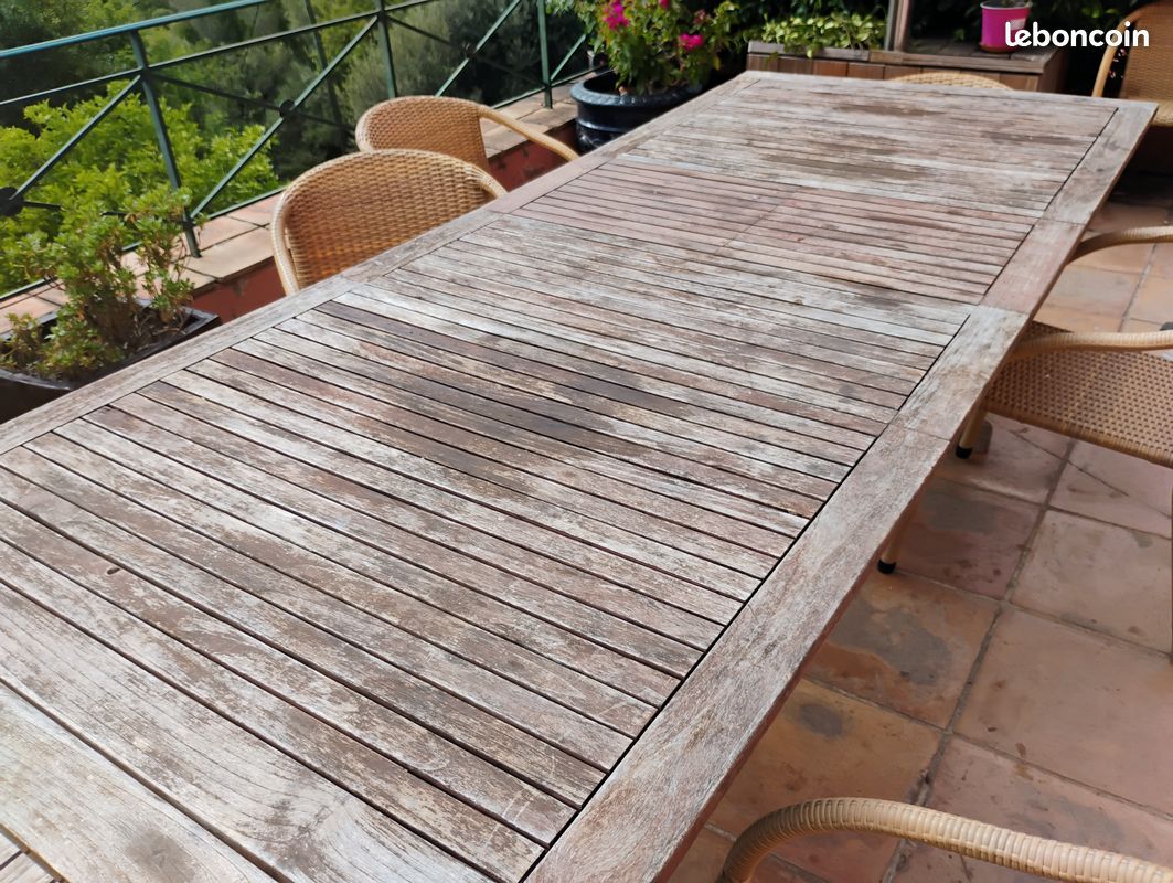 Table de jardin extensible en bois (image 2)