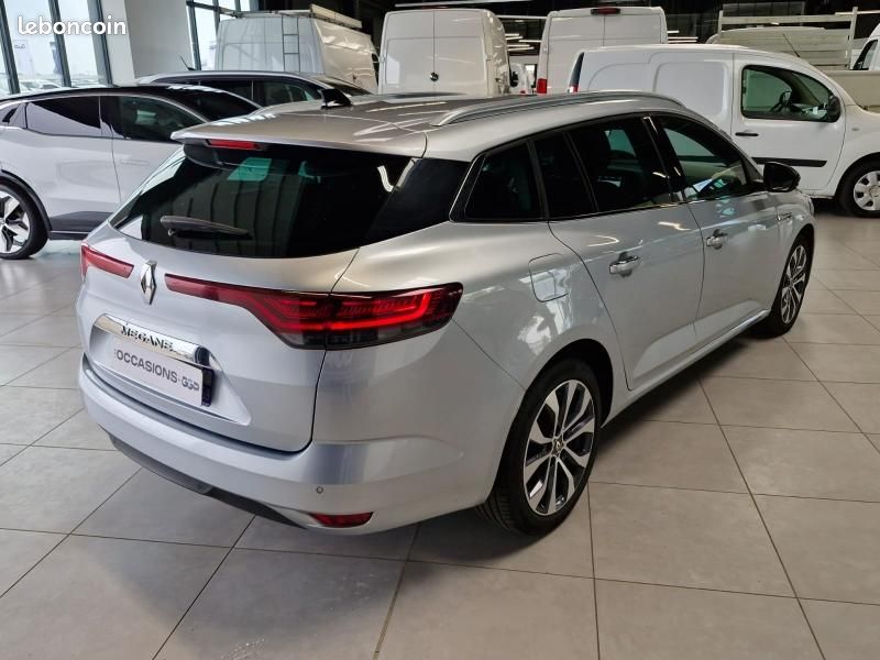 Renault Megane Estate 1.5 Blue dCi 115ch Techno EDC -23 (image 5)