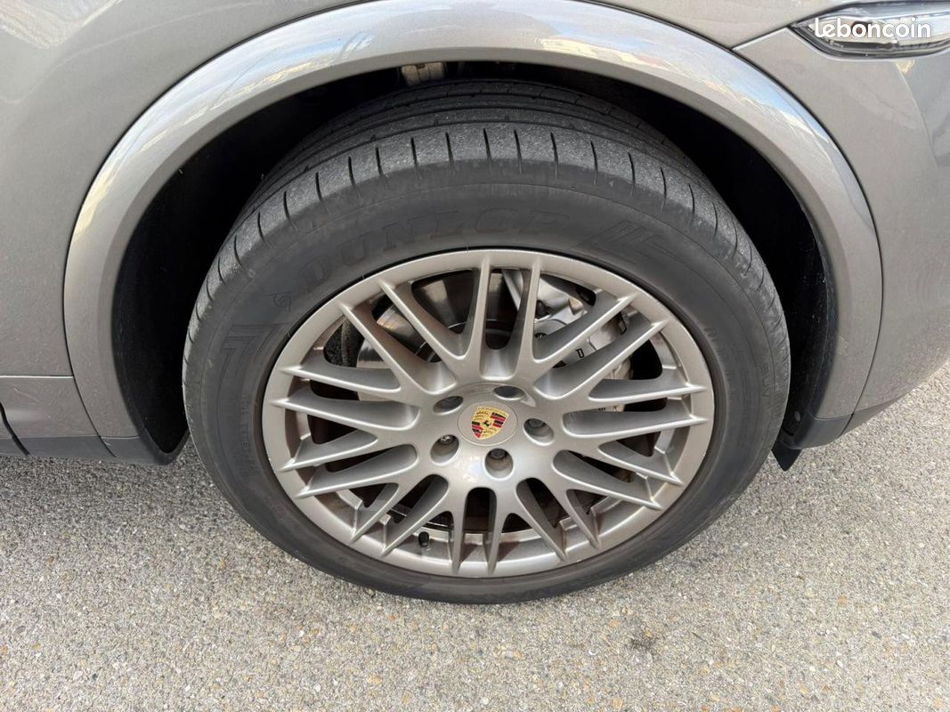Porsche CAYENNE PORSCHE CAYENNE 4.8i V8 400 BVA Tiptronic S (image 12)