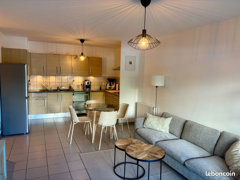 Appartement a louer salon-de-provence - 3 pièce(s) - 59 m2 - Surfyn