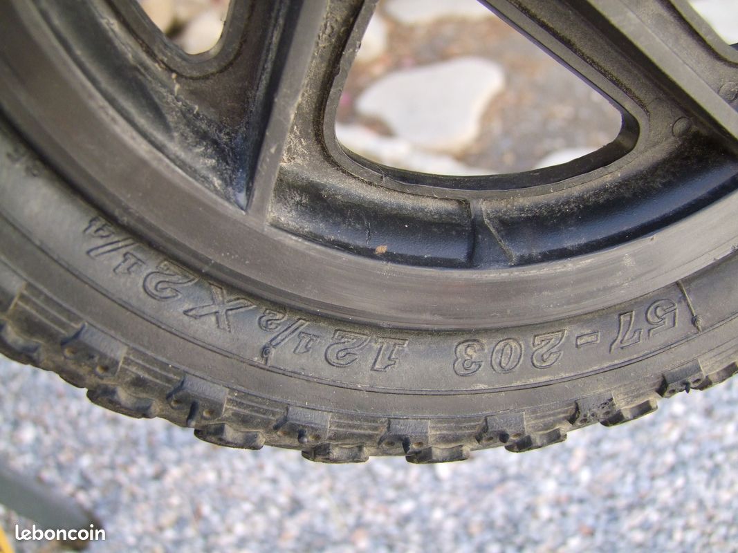 Trottinette rouge de la marque D'JUMPY (pas électrique) (image 10)