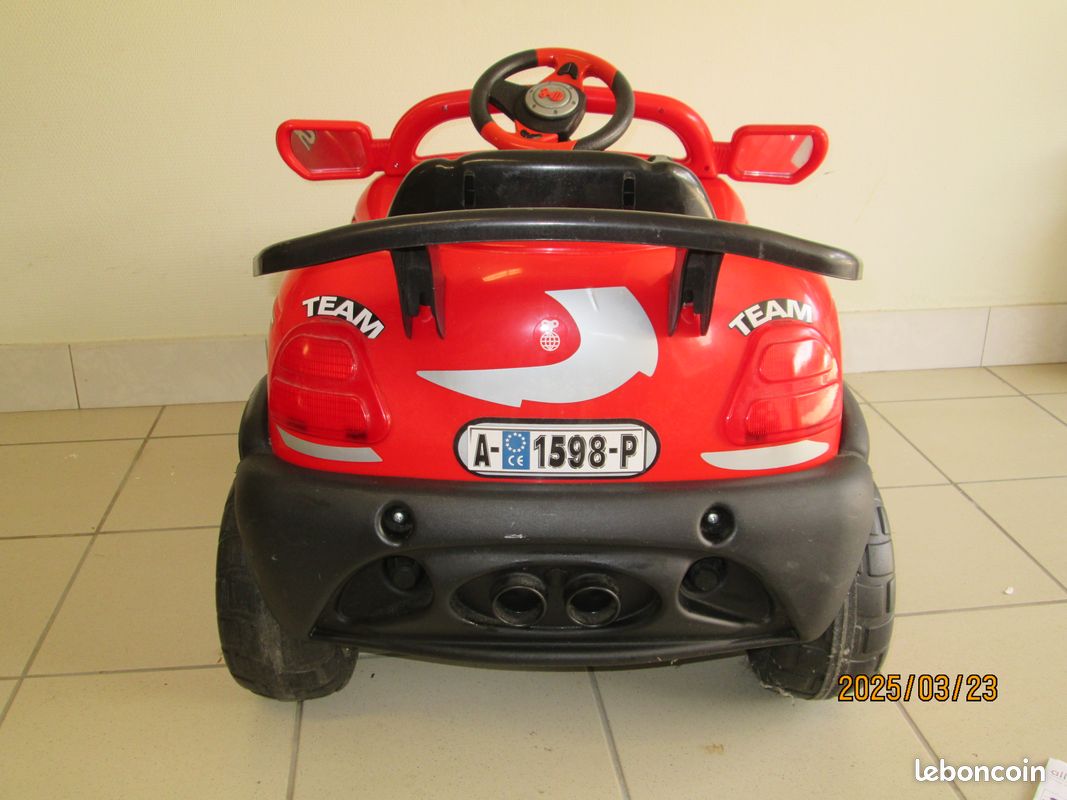 Voiture électrique enfant (image 3)