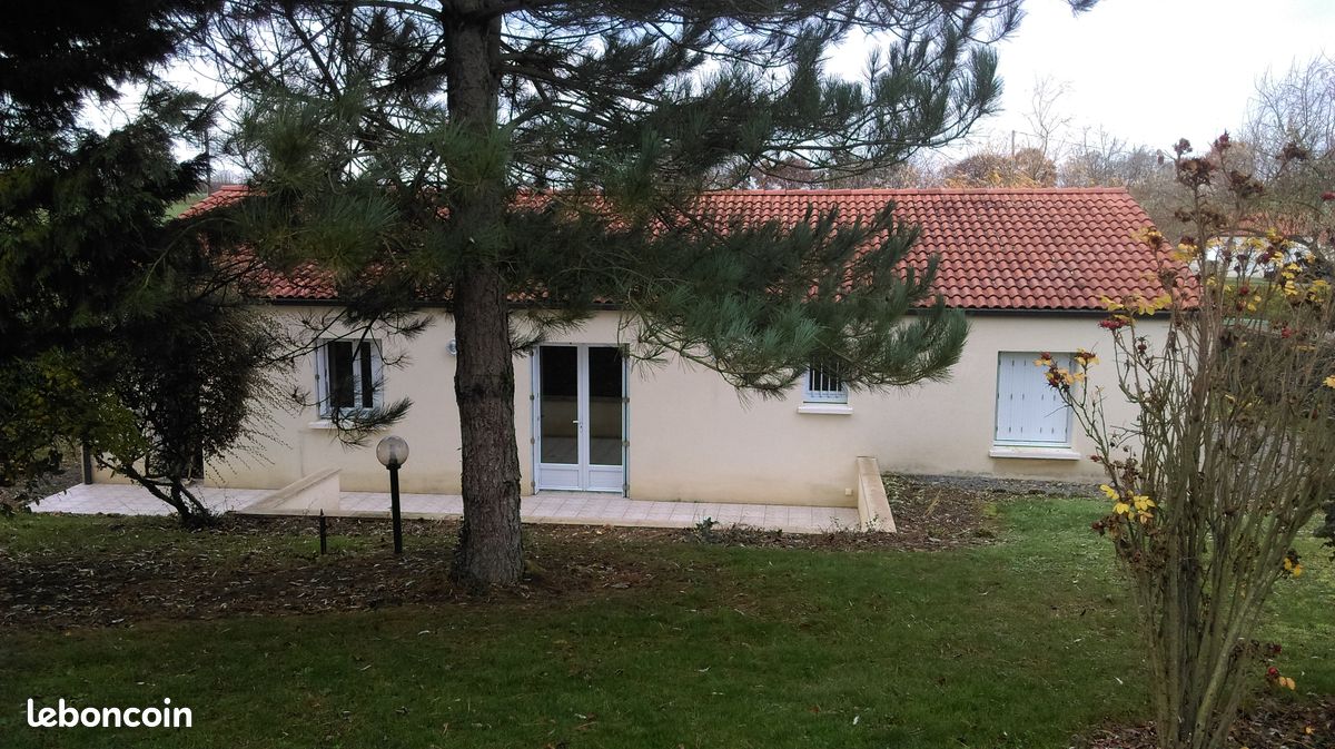 Maison 4 pièces 92 m² · à Latillé · 92 m² · 149 000 €