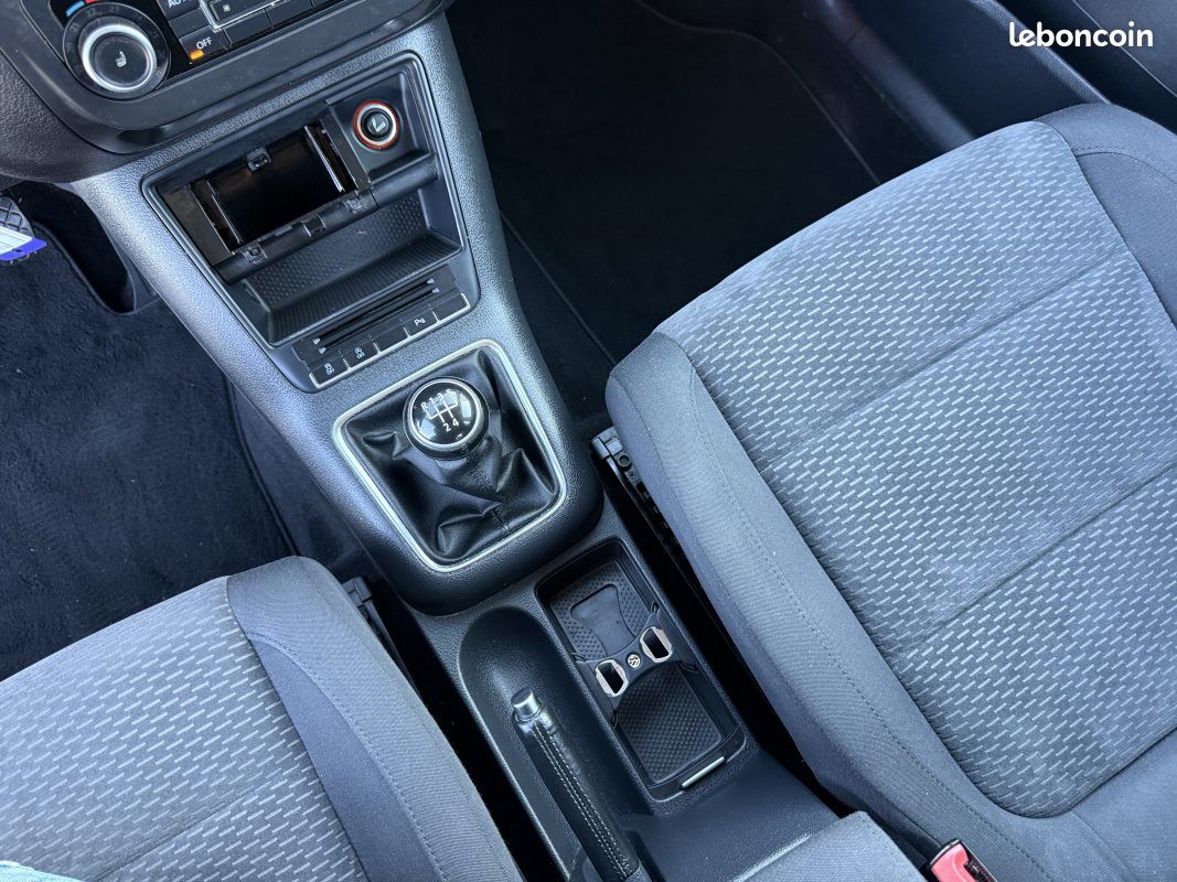 Volkswagen Golf Plus 1.6 TDI 105ch Confortline Garantie 6 Mois (image 32)